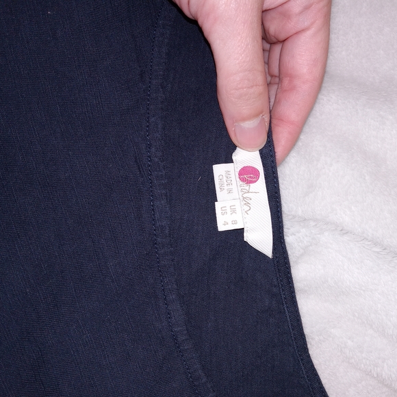 BODEN Isabella Broderie Anglaise Top Size 4 BLUE Short Sleeve Cotton TShirt - Picture 9 of 10